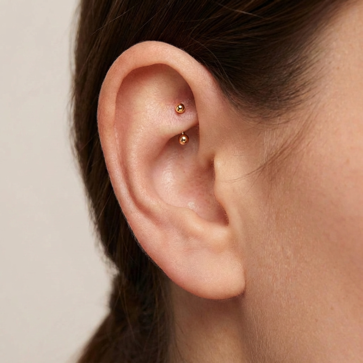 Freyja | Piercing Rook Titane ASTM F136 Doré PVD Double Bille